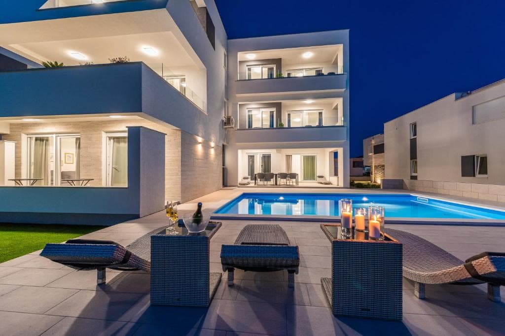 Appartamento Pool Maris B 4 con terrazza a Novalja