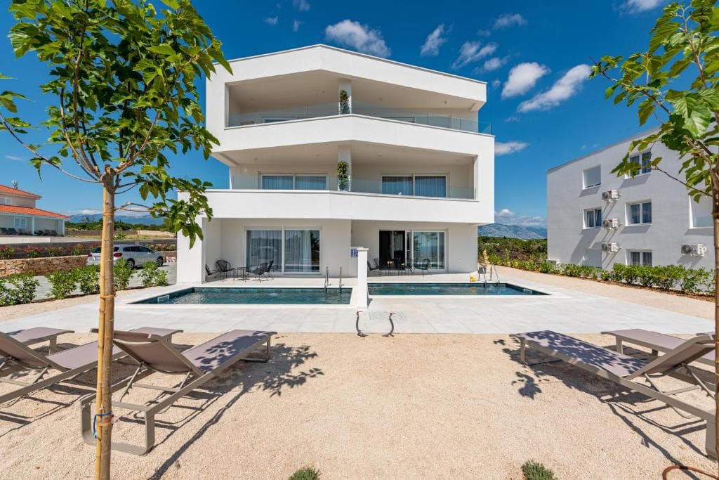 Villa Twins für 18 Personen (Private Luxus Villen)